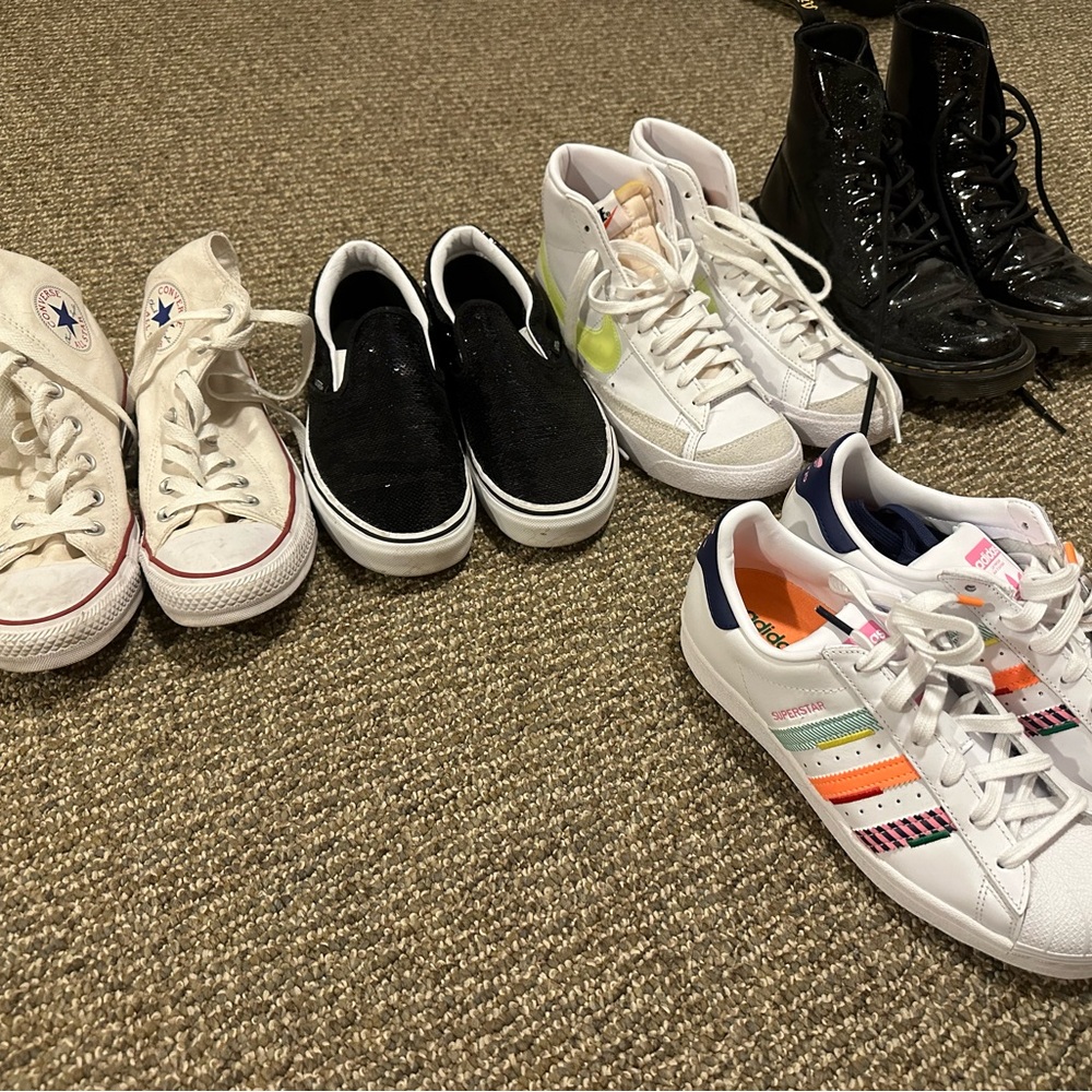 all size women 7. barley worn